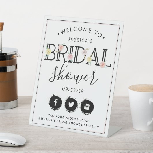 Einfach Chic Blumengarten Brautparty Willkommen Sockelschild (In SItu)