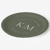 Einfach Chic Wedding Initials Moss Green ID1046 Pappteller (Schrägansicht)