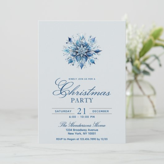 Einfach & elegant Blue Snowflake Weihnachten Party Einladung (Stehend Vorderseite)