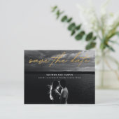 Einfach elegantes Foto Gold Save the Date weiß Ankündigungspostkarte (Stehend Vorderseite)