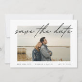 Einfach elegantes, weißes Foto mit schlichter Text Save The Date (Vorderseite)