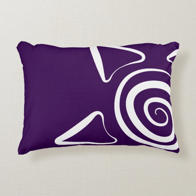 Einfach gestaltete violette Farbe  Dekokissen (Vorderseite)