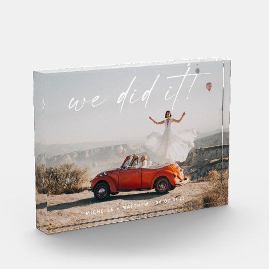 Einfach haben wir das Hochzeitsempfang-Foto gemach Fotoblock (Links)