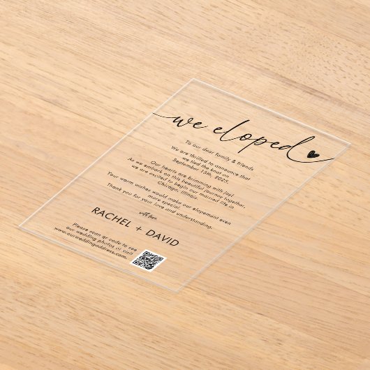 Einfach haben wir den QR-Code für die Ankündigung  (Ablage )