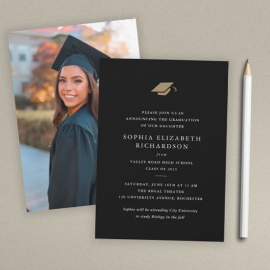 Einfach klassischer Abschluss mit Schwarz und Weiß Ankündigung