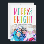 Einfach Merry & Bright Holiday Foto Cards Feiertagskarte<br><div class="desc">Feiern Sie die Saison mit dieser modernen und stilvollen Urlaubskarte von Berry Berry Sweet. Besuchen Sie WWW.BERRYBERRYSWEET.COM für mehr unserer stilvollen Feriensammlungen.</div>