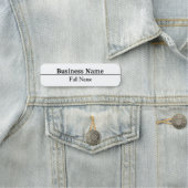 Einfach minimale moderne Business- und Mitarbeiter Namensschild (Beispiel)