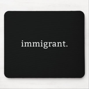 Einfach Minimalistischer Anti-Trump-Anti-Rassismus Mousepad