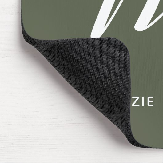 Einfach Mit Monogramm Script-Letter M Chive Green Mousepad (Ecke)