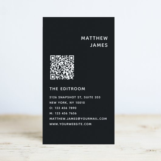 Einfach moderner Minimaler Schwarz-weißer QR-Code Visitenkarte