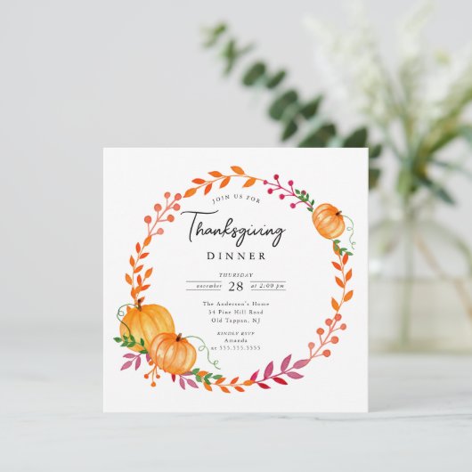 Einfach moderner Pumpkin Wreath Erntedank Einladung (Stehend Vorderseite)