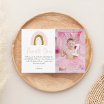 Einfach rosa Wasserfarbe Rainbow Birthday Dankeskarte<br><div class="desc">Vielen Dank an alle Ihre ersten Geburtstagsgäste mit diesem einfachen rosa Aquarellbrunnen Geburtstag Dankeschön Karte. Personalisieren Sie mit Ihrem eigenen Foto und erstellen Sie Ihre eigene persönliche Nachricht,  um Ihren Dank an alle Ihre Gäste auszudrücken.</div>
