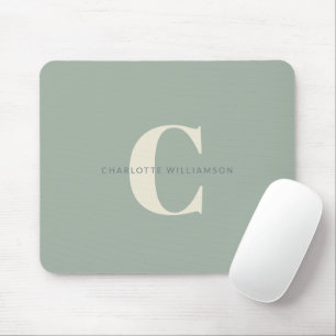 Einfach Stilvolle Chic Monogram Name in Sage Green Mousepad