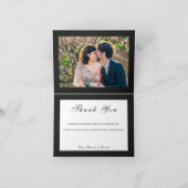 Einfach und elegant: Schwarze Linse mit Monogramm  Dankeskarte (Innenseite)