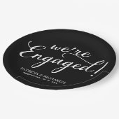 Einfach: Wir sind Verlobte Engagement Party Black Pappteller (Schrägansicht)