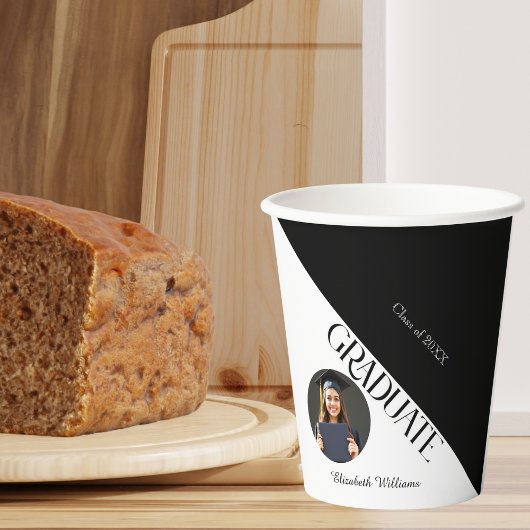 Einfache Abschluss Schwarz/Weiß Pappbecher