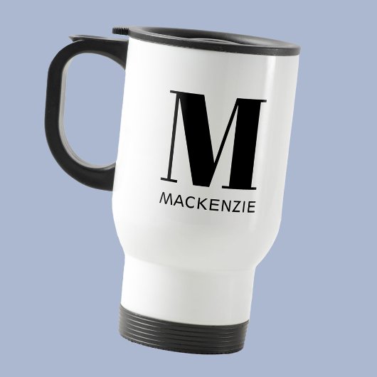 Einfache Anfangsbezeichnung für Monogramm Reisebecher