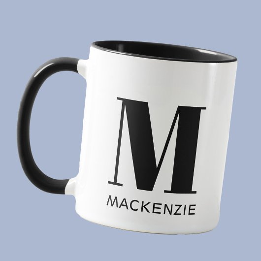 Einfache Anfangsbezeichnung für Monogramm Tasse