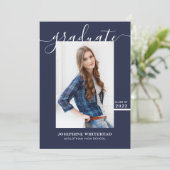 Einfache Ankündigung des Graduate Foto 2022 Navy B (Stehend Vorderseite)