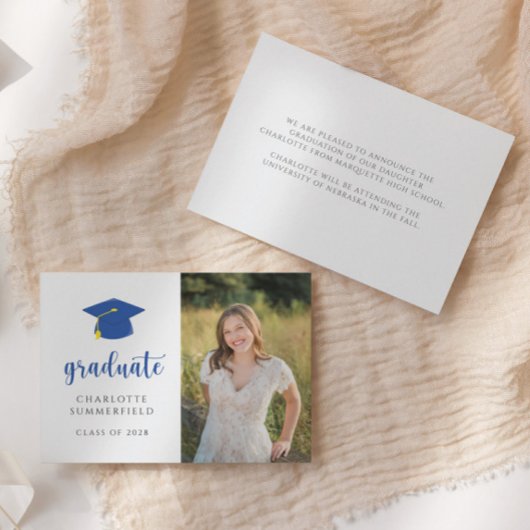 Einfache Ankündigung von Foto Blue & White Abschlu