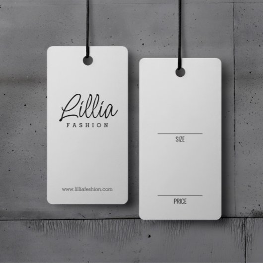 Einfache Anzeige der Preiskarte für weiße Kleidung