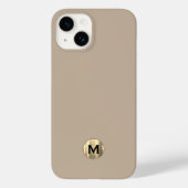 Einfache Beige-Pinselgoldmonogramm Case-Mate iPhone Hülle (Rückseite)