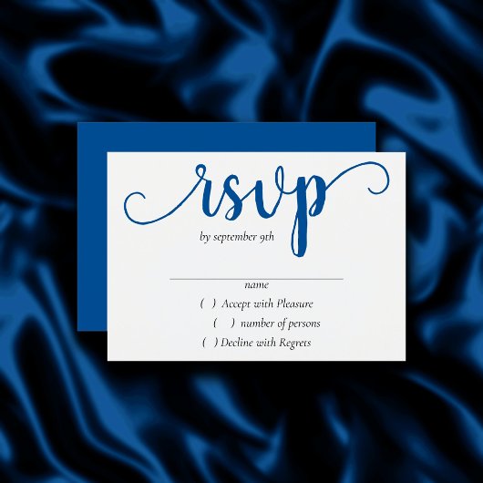 Einfache blaue Schrift | Cerulean Classic Blüh RSVP Karte