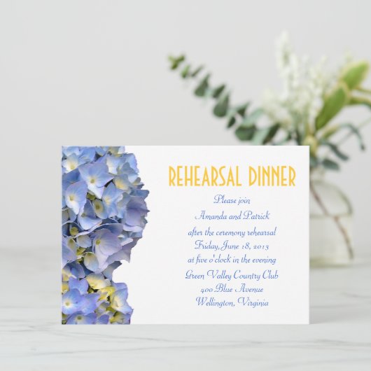 Einfache Blauer Blumen Probe Abendessen Einladung (Stehend Vorderseite)