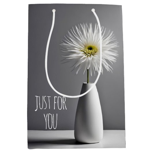 Einfache Blume in Vase Mittlere Geschenktüte (Vorderseite)
