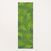 Einfache botanische Grünpalme-Blätter auf Grün Yogamatte (Vorderseite)