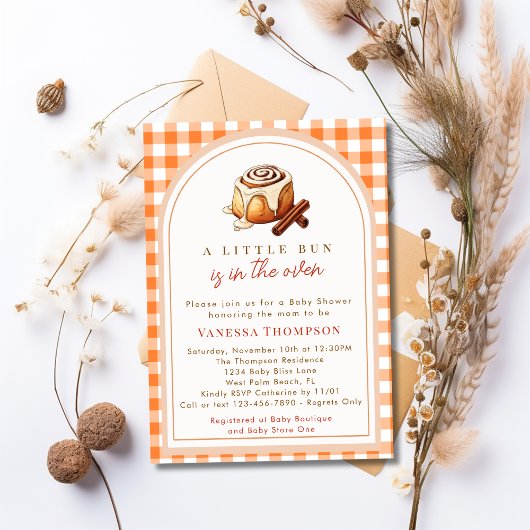 Einfache Bun in der Oven Cinnamon Roll Baby Dusche Einladung