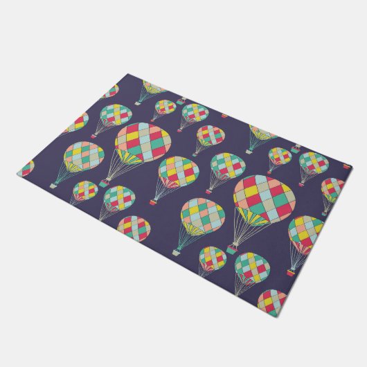 Einfache bunte Heißluft steigt | Fußmatte im (Schrägansicht)