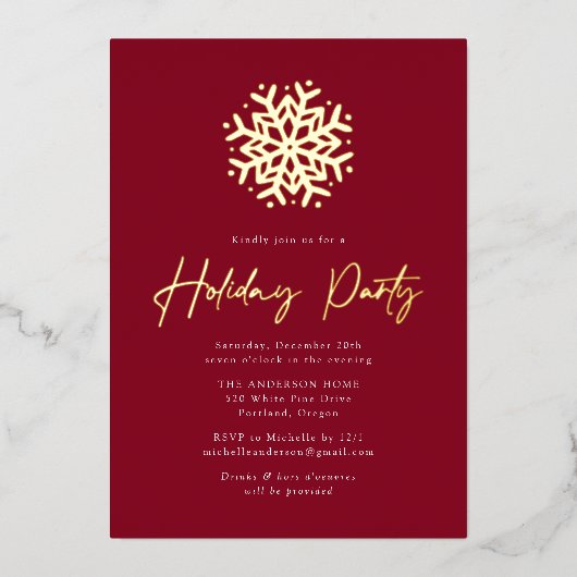 Einfache Burgund und Gold Snowflake Holiday Party Folieneinladung (Vorderseite)