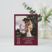 Einfache Burgundy Wedding Save the Date Foto Postkarte (Stehend Vorderseite)