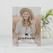 Einfache Cap mit Foto Graduation Party Einladung (Stehend Vorderseite)