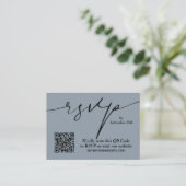 Einfache Chic Dusty Blue QR Code Hochzeit Begleitkarte (Stehend Vorderseite)