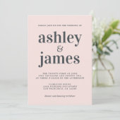 Einfache Chic Typografie Pastel Pink Hochzeit Einladung (Stehend Vorderseite)