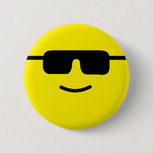 Einfache coole Schatten-gelbes Gesicht Button