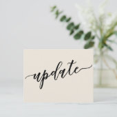 Einfache Creme verzögert Hochzeitsmitteilung Postkarte (Stehend Vorderseite)