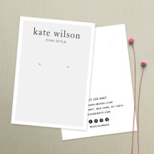 Einfache Display-Karte mit hellgrauem Ohrring