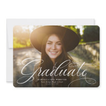 Einfache Doktorandenstufe mit elegantem roten Absc