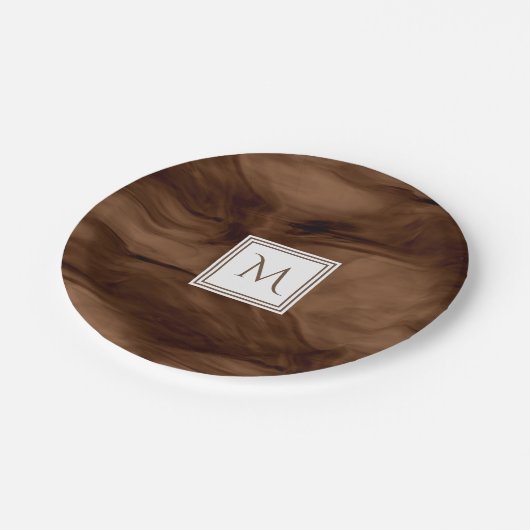Einfache dunkelbraune, subtile Marmor Moderne Mono Pappteller (Schrägansicht)