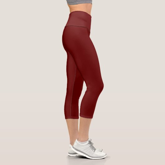 Einfache dunkle rote Behörde® Capri Leggings (Rechts)