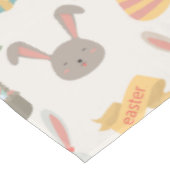 Einfache Eier und Tischdecke Häschen-Ostern | (Schrägansicht)