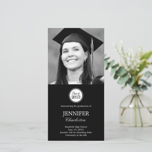 Einfache Elegance Abschluss-Ankündigung Fotokarte Ankündigung (Stehend Vorderseite)