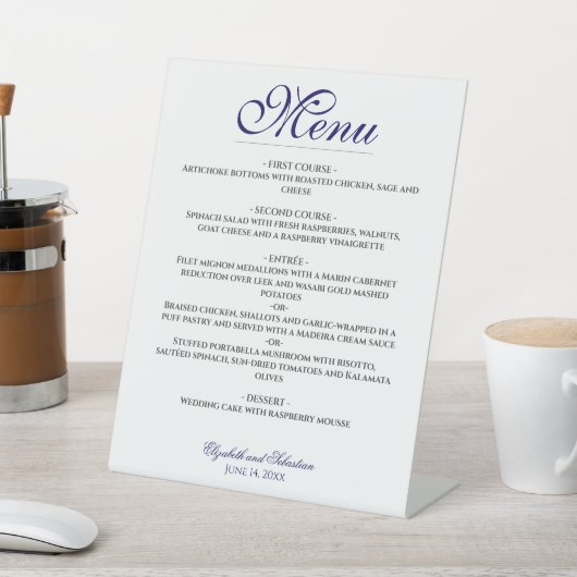 Einfache Elegance Blue & White Wedding Menu Sockelschild (In SItu)