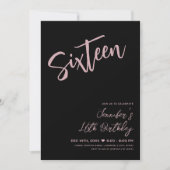 Einfache Elegant Black Blush Pink Sweet 16 Script Einladung (Vorderseite)