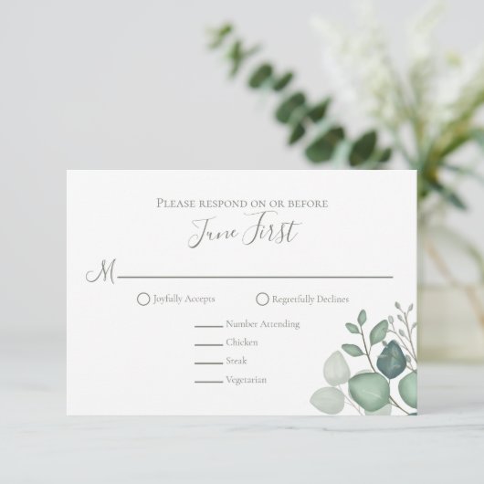 Einfache Elegant Eukalyptus Greenerage Foliage Cla RSVP Karte (Stehend Vorderseite)