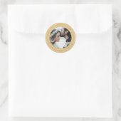 Einfache Elegant Save the Date Hochzeitsheiz-Foto  Runder Aufkleber (Tasche)