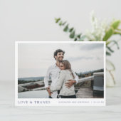 Einfache Elegante Blue Script Custom Foto Wedding Dankeskarte (Stehend Vorderseite)